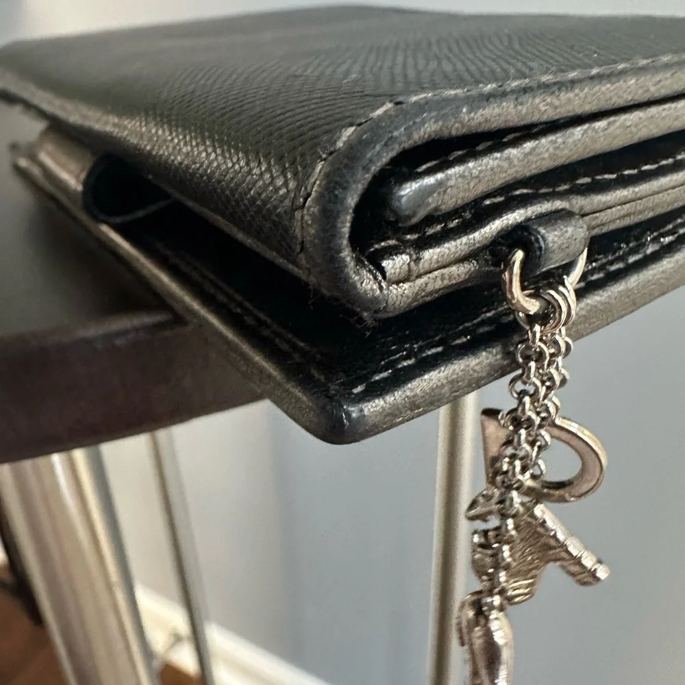 Ferragamo Compact Bifold Wallet – Black / Silver Metallic with Box